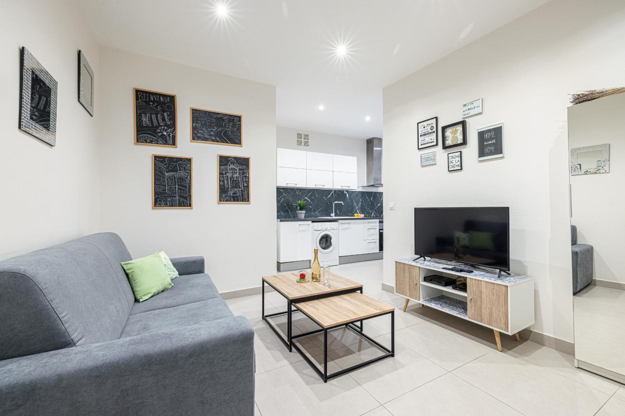 Charming 1 Bdr Old Town Apartment นีซ ภายนอก รูปภาพ